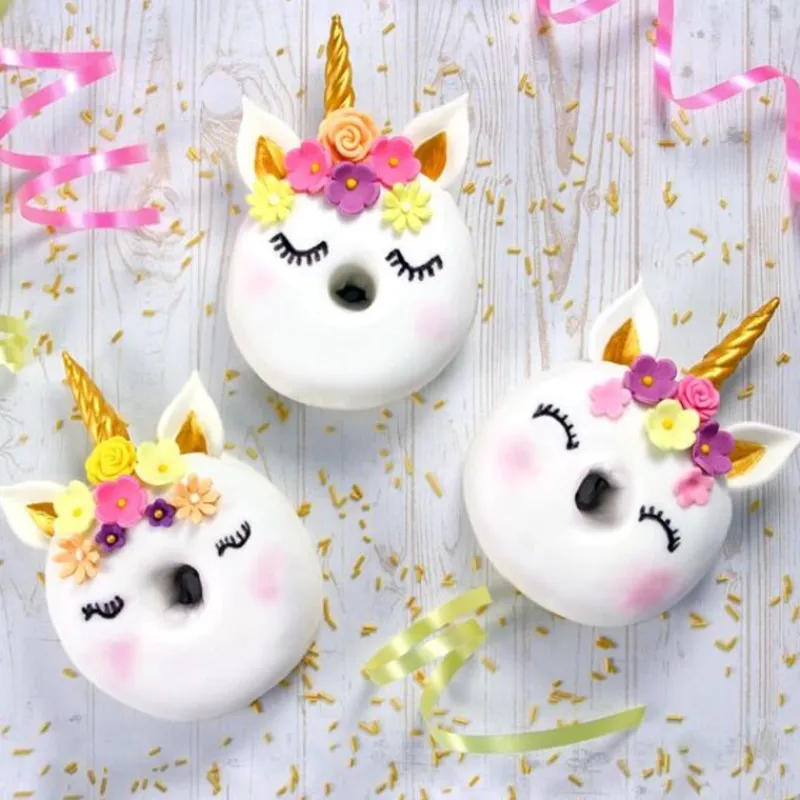 Outlet Cerf Dellier Découpoirs relief Licorne assortis (x3)