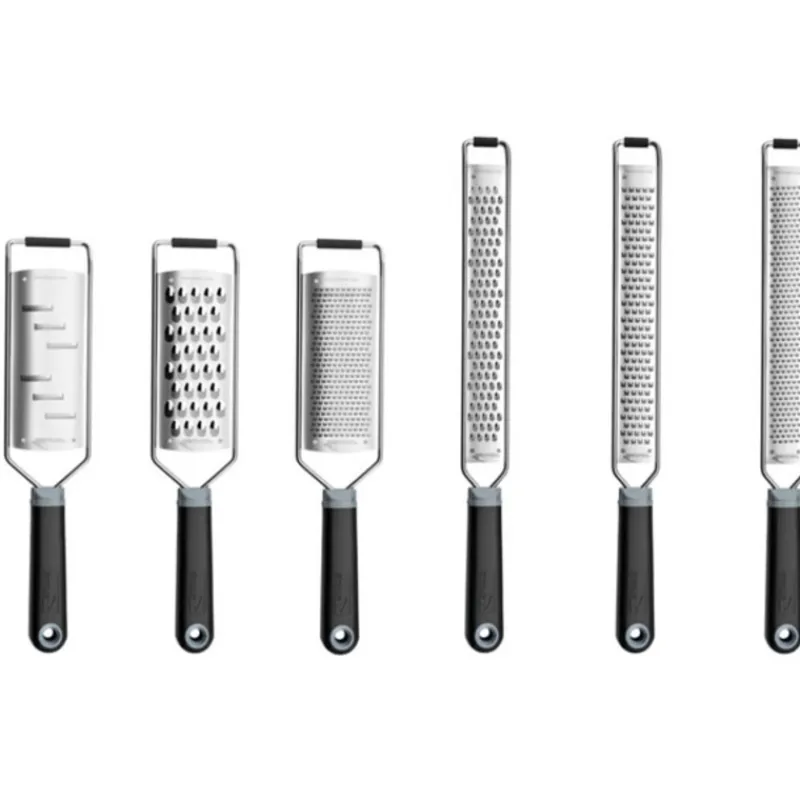 Sale Cerf Dellier Râpe large grains fins Stop’glisse® Déglon